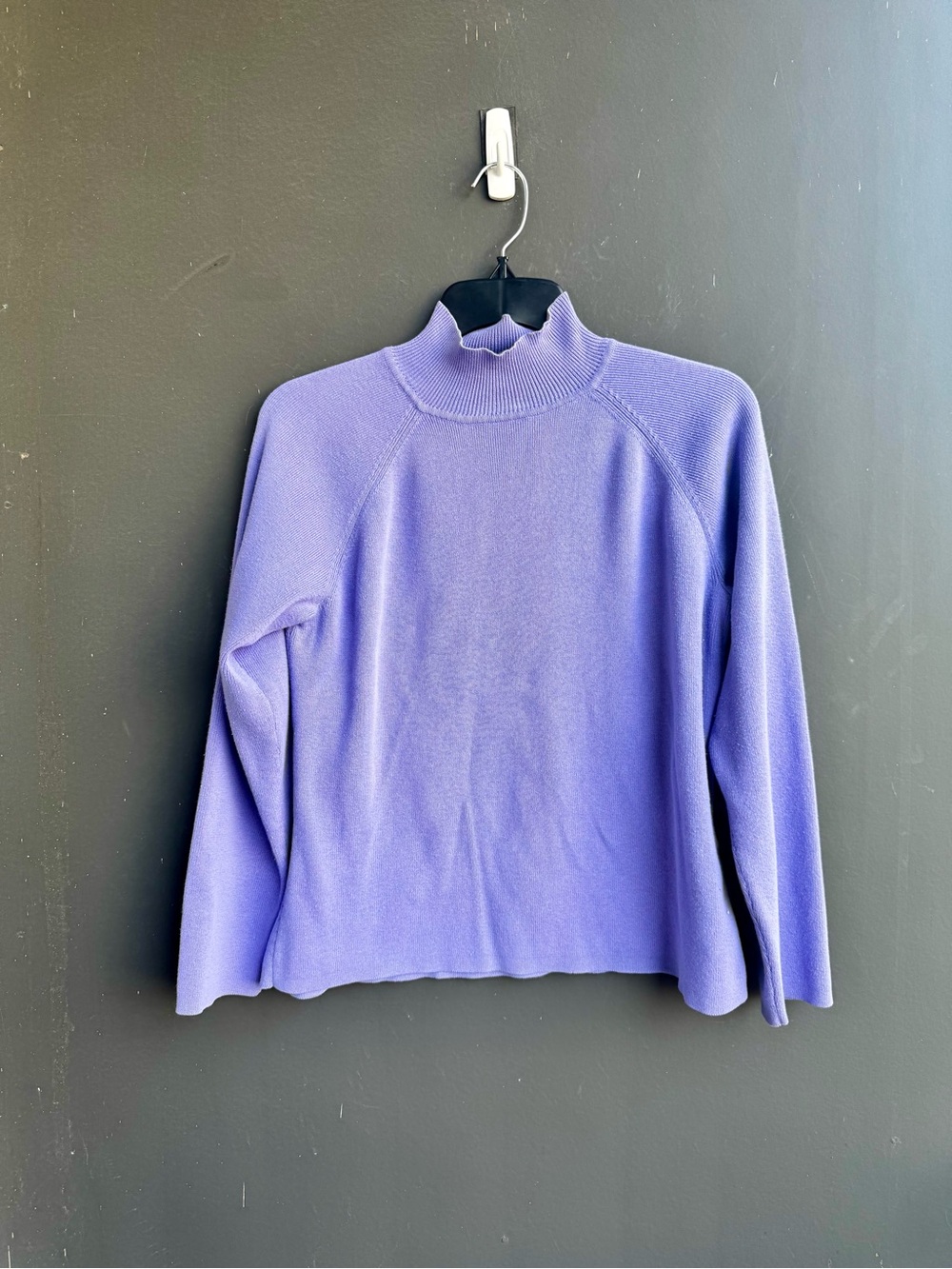 Vintage 100% cotton lavender mock neck turtleneck sweater